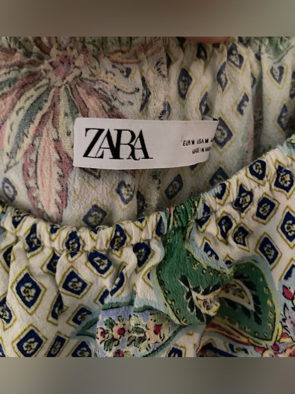 Zara Printed Ruffle Top - Picture 2 of 5